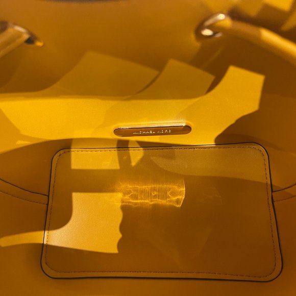 Michael Kors Suri MINI Bucket Satchel Shoulder Crossbody Bag MK Brown Yellow - Picture 9 of 12